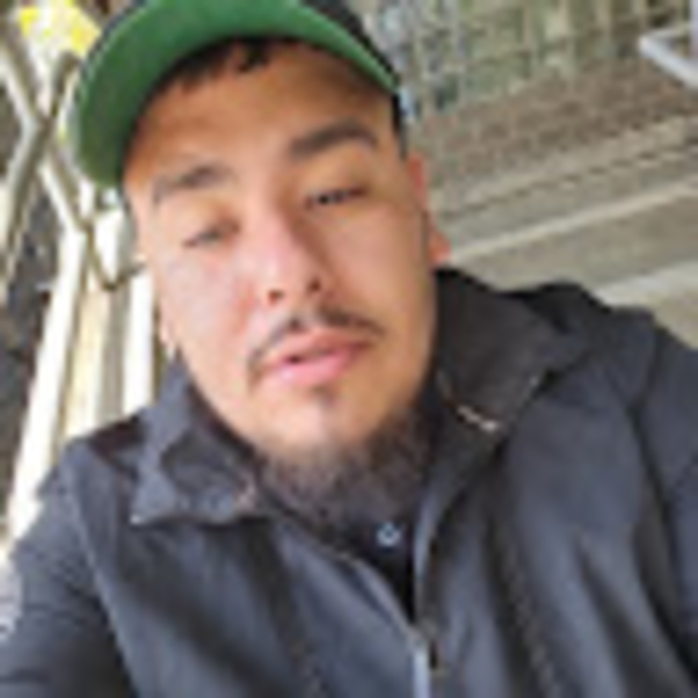 Meet your Posher, Carlos